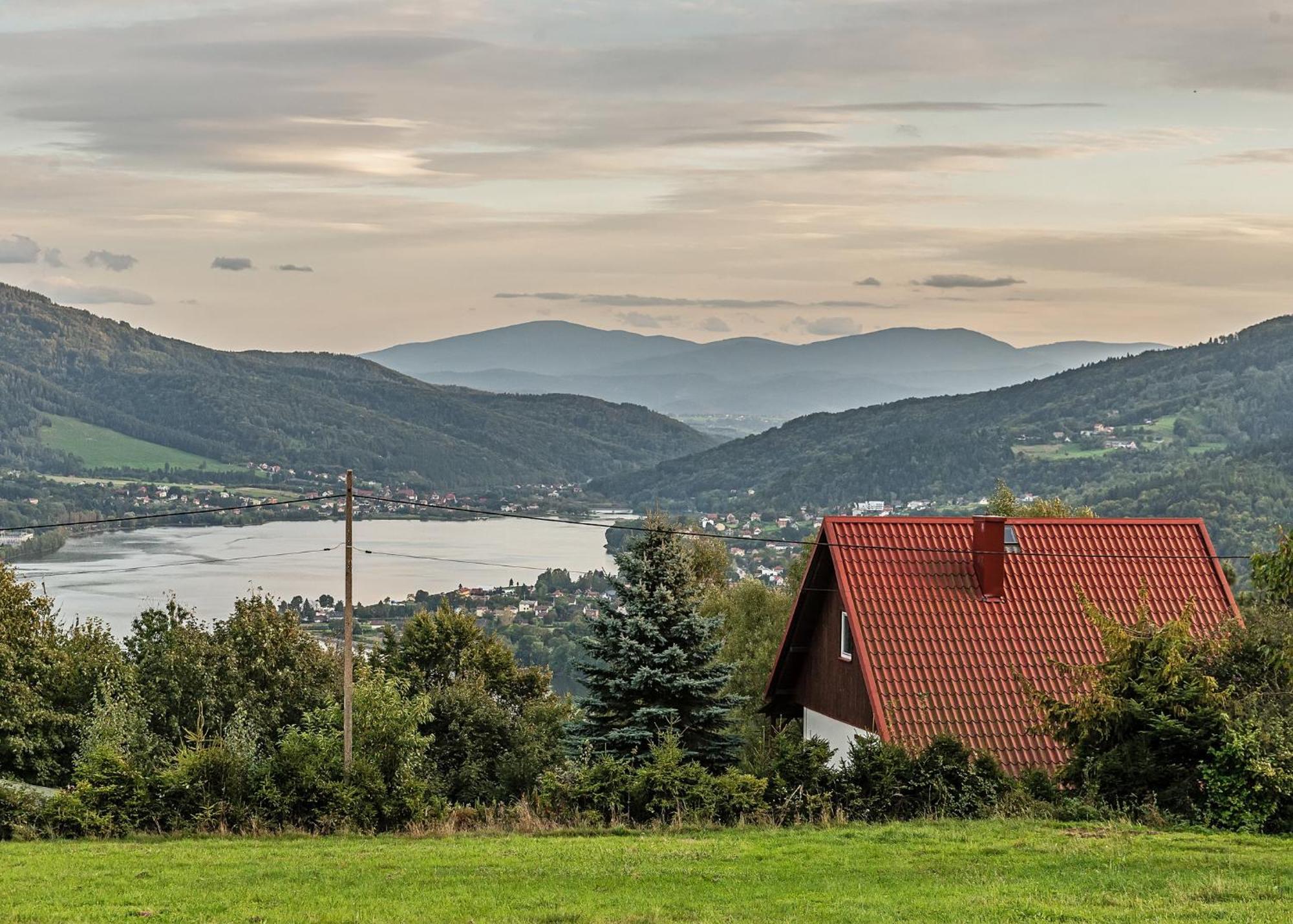 Domek Na Hrobaczej - Jacuzzi&Sauna Międzybrodzie Bialskie Exterior foto